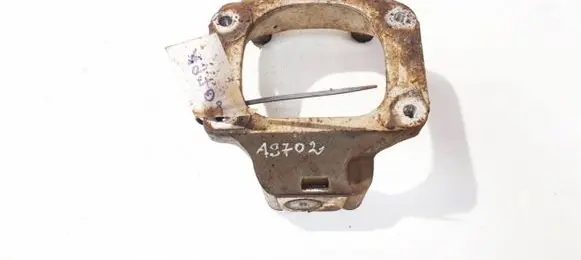 Honda Accord Engine mounting bracket