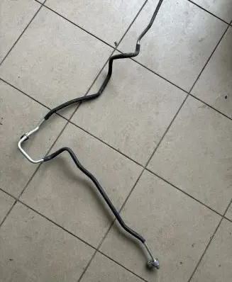 Chevrolet Corvette C7 Air conditioning (A/C) pipe/hose 84200226 812821502