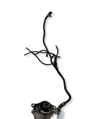 BMW 3 E90 E91 Vacuum pump 700437012 10T005 10T0050646