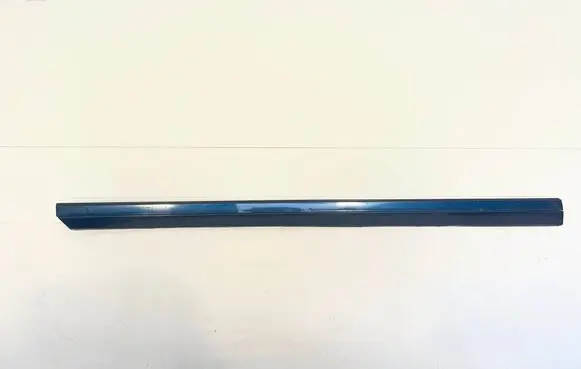 Volkswagen PASSAT B8 Front door trim (molding) 3G0854939L
