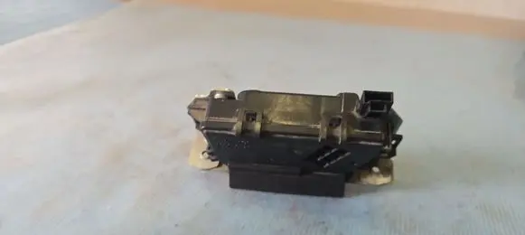Opel Zafira B Tailgate/trunk/boot lock/catch/latch 495058724