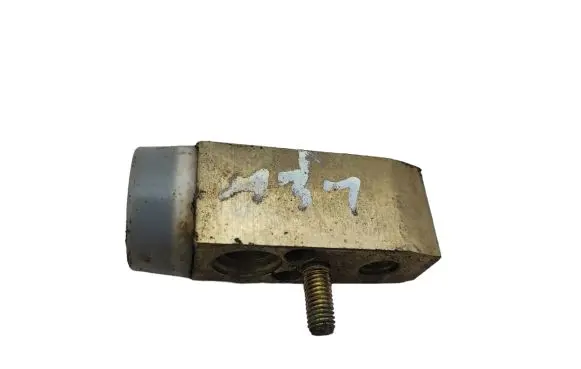 KIA Sorento Air conditioning (A/C) expansion valve F108JDXLA02