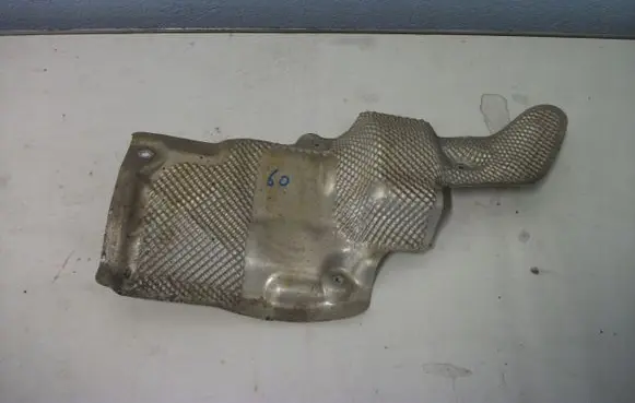 Seat Leon (5F) Exhaust heat shield 5Q0423981F