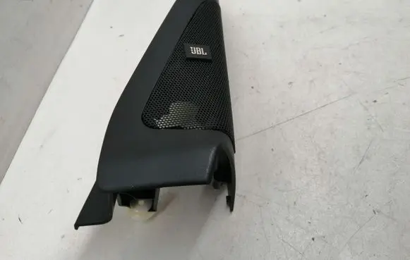 Toyota Prius (XW20) Front door speaker cover trim 6749147020 6749147030