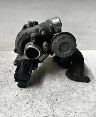 Volkswagen PASSAT B6 Turbo 03C145701S MI5018025200130 K031874KAB42151