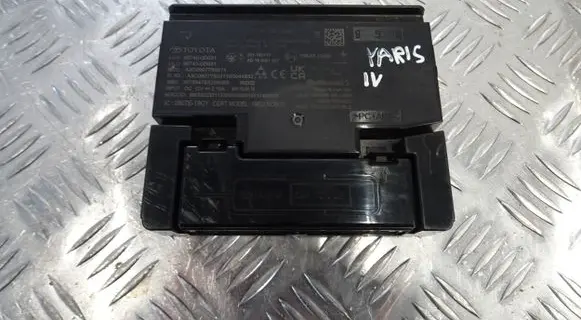 Toyota Yaris XP210 Phone control unit/module 86740-0D031