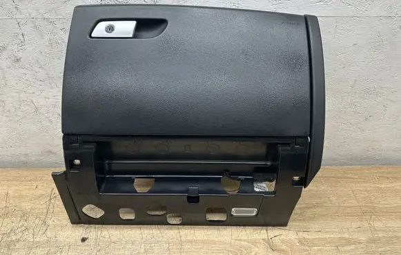 Audi A6 S6 C7 4G Glove box 4G1880302B K02450019A 22032015