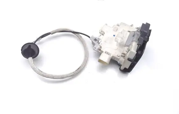 Audi A4 S4 B6 8E 8H Front door lock 8E2837015AA