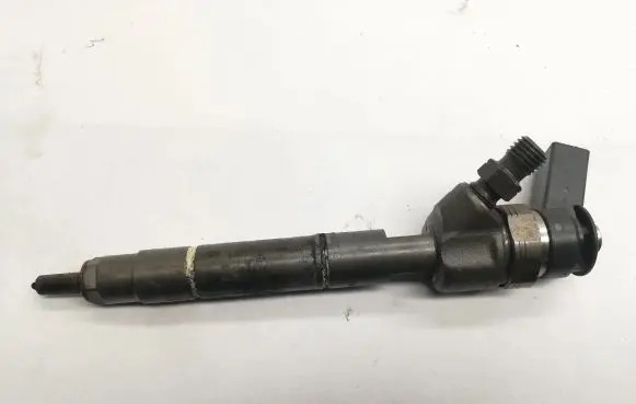 Mercedes-Benz A W169 Fuel injector A6400700787
