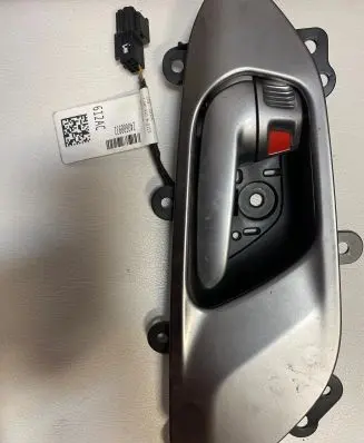 Chrysler Pacifica Front door interior handle 5RU77SZ6AC 62345 20162864