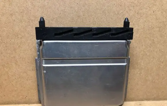 Volvo XC90 Engine control unit/module 0261208290 1039S05977