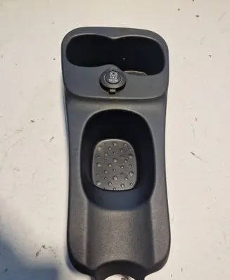 Fiat Panda III Cup holder front 735687377 735687378