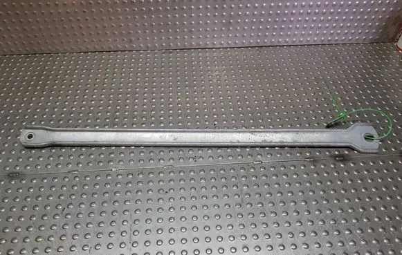 Mercedes-Benz C W205 Front strut bar S26370874 A2055240047