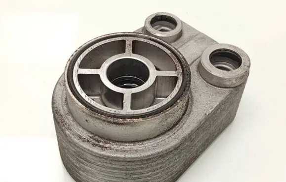Nissan Qashqai+2 Engine oil radiator 8200779744