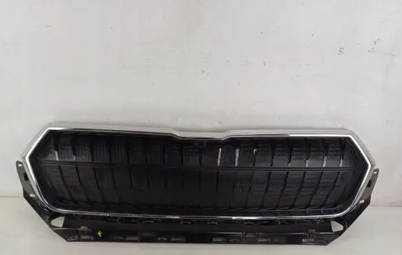 Skoda Enyaq iV Front bumper upper radiator grill 5LA85363