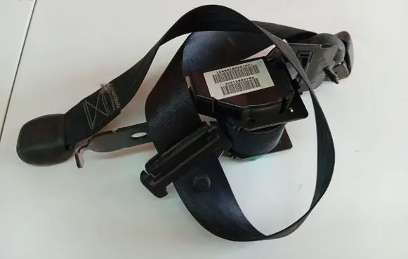 Chrysler Voyager Rear seatbelt 04680516AC