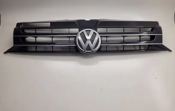 Volkswagen Multivan T5 Front piece kit 7E5853651A