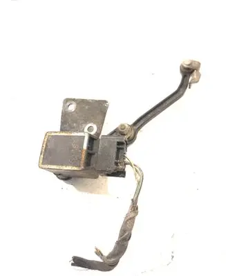 Mercedes-Benz ML W164 Headlight/headlamp level sensor A0105427717