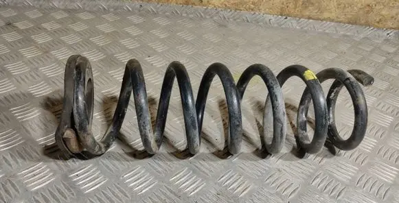 Mitsubishi Outlander Rear coil spring