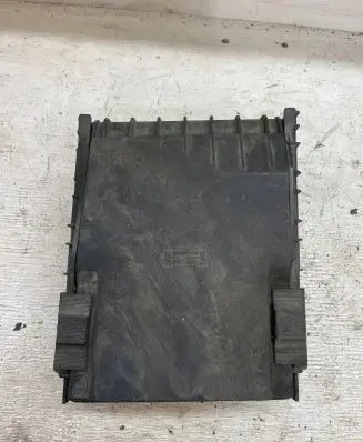 Volkswagen Tiguan Fuse box set 5N2937535A 1K0937814F 1K0937819E