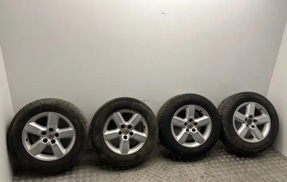 R16 alloy rim