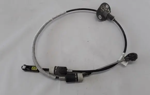 Volvo XC60 Gear shift cable linkage