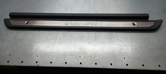 Volvo S40, V40 Front sill (body part) 