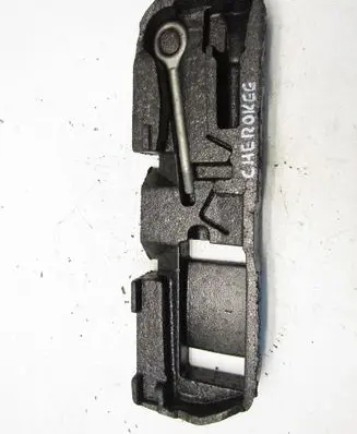 Jeep Cherokee Spare wheel section trim 124621