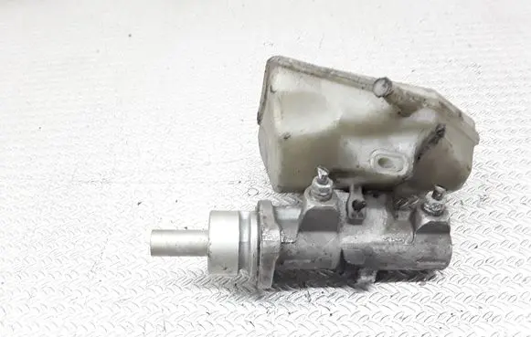 Peugeot 406 Master brake cylinder 0204221137