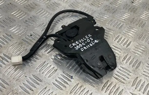 Chrysler 300 - 300C Tailgate/trunk/boot lock/catch/latch 581AA25404C
