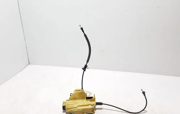 Polestar 2 Rear door lock 32131414