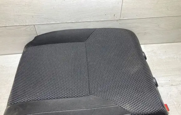 Skoda Rapid (NH) Seat trim 5ja6012