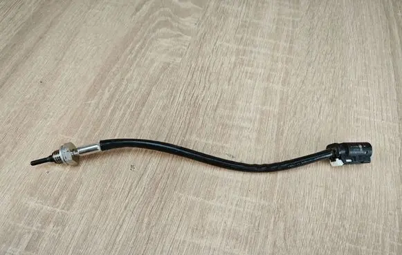 Exhaust gas temperature sensor