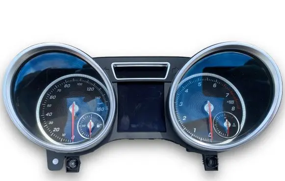 Mercedes-Benz ML AMG W166 Speedometer (instrument cluster) A1669000022