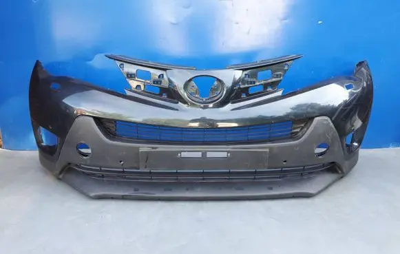 Toyota RAV 4 (XA40) Front bumper 5211942A00