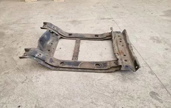 Honda HR-V Fuel tank mounting bracket 