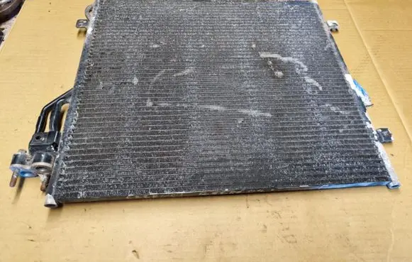 Jeep Cherokee III KJ A/C cooling radiator (condenser)