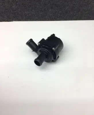 Audi A3 S3 8V Electric auxiliary coolant/water pump 5Q0965567