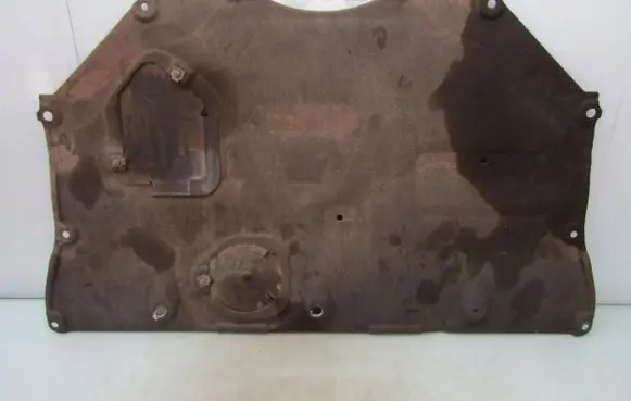 Mazda CX-30 Engine splash shield/under tray
