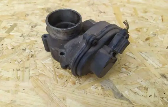 Ford Fusion Throttle valve