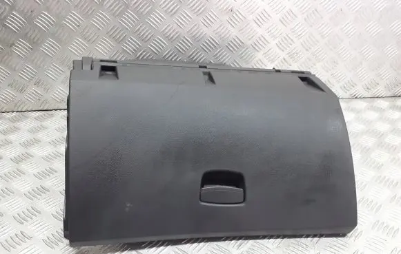 Renault Laguna III Glove box 685000001R