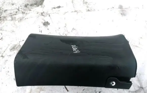 Mercedes-Benz C W203 Glove box A2036800991