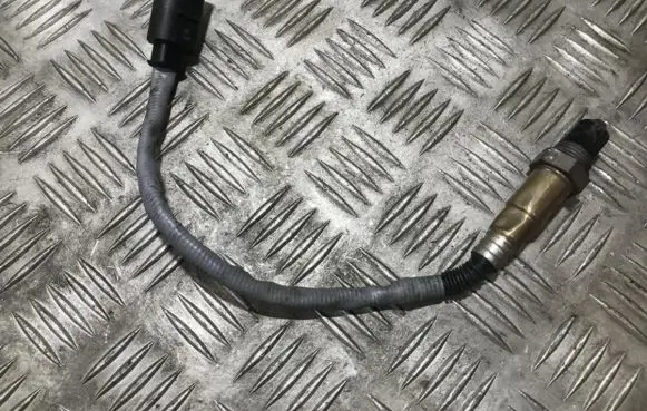 Mercedes-Benz ML W166 Lambda probe sensor 0065421718 0281004201