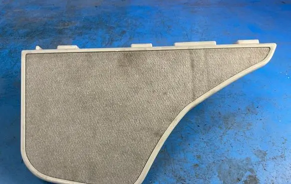 Toyota Prius (XW30) Trunk/boot trim cover 5849047040