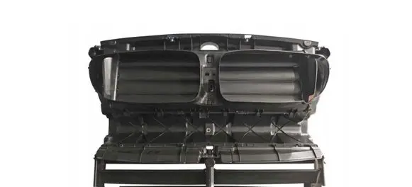 BMW 5 F10 F11 Intercooler air guide/duct channel 51747200824