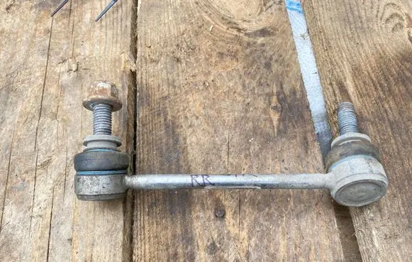 Rear anti-roll bar/stabilizer link