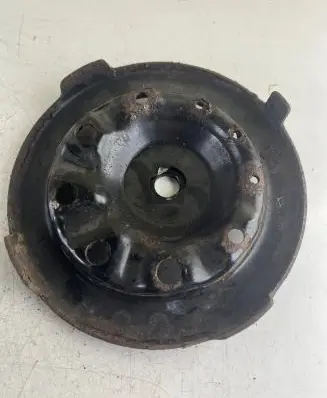 Toyota Avensis T250 Coil spring mount 