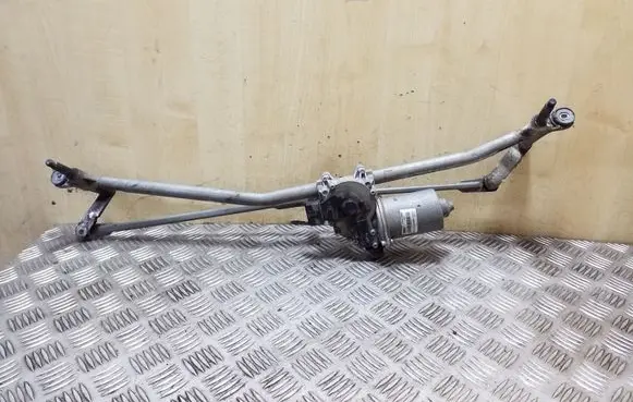 Nissan NV400 Front wiper linkage and motor 141410360 820073479 W00005488
