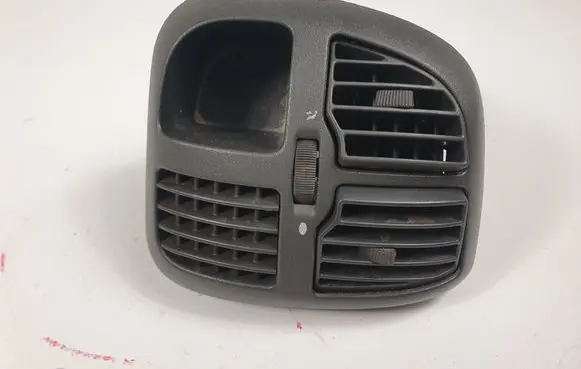 Fiat Ducato Dashboard side air vent grill/cover trim