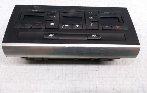 Audi A4 S4 B6 8E 8H Climate control unit 8E0820043 0194775 8E0858063A